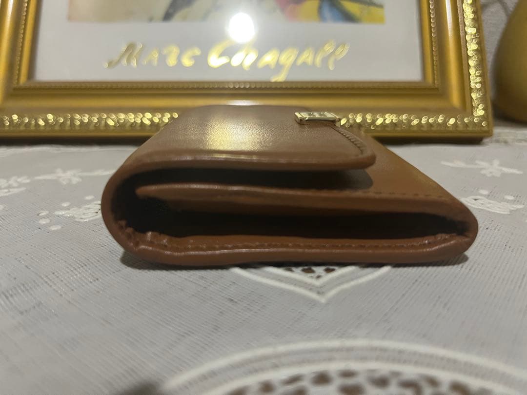 鞠*山様 【極美品】MiuMiuブラウン 財布 （ショッパー カードケース