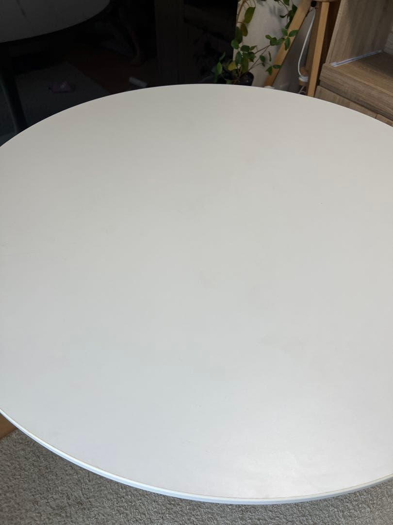 IKEA ドクスタ 丸テーブル 円形