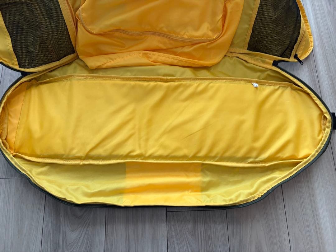 escapo スケボーバッグ　オリーブグリーン