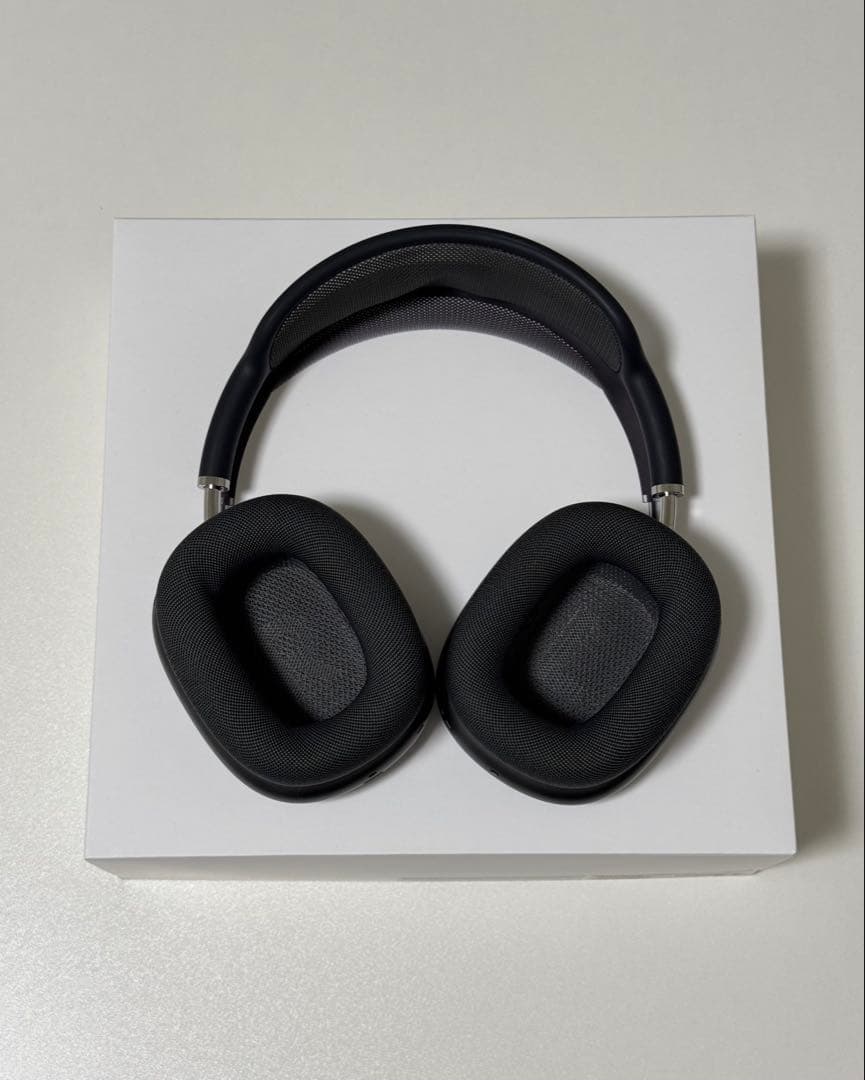 正規品 AirPods Max スペースグレイ 本体 元箱 新品充電器付き - メルカリ