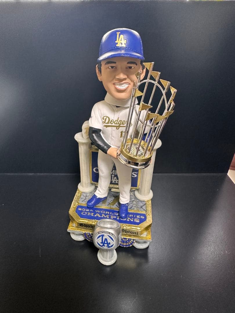 大谷ボブルヘッド2024 World Series Champions(激レア)