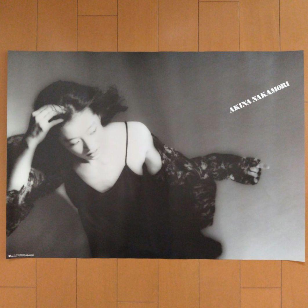中森明菜さん ポスター〈55〉CRIMSON（横型） 特典ポスター 0531る3C