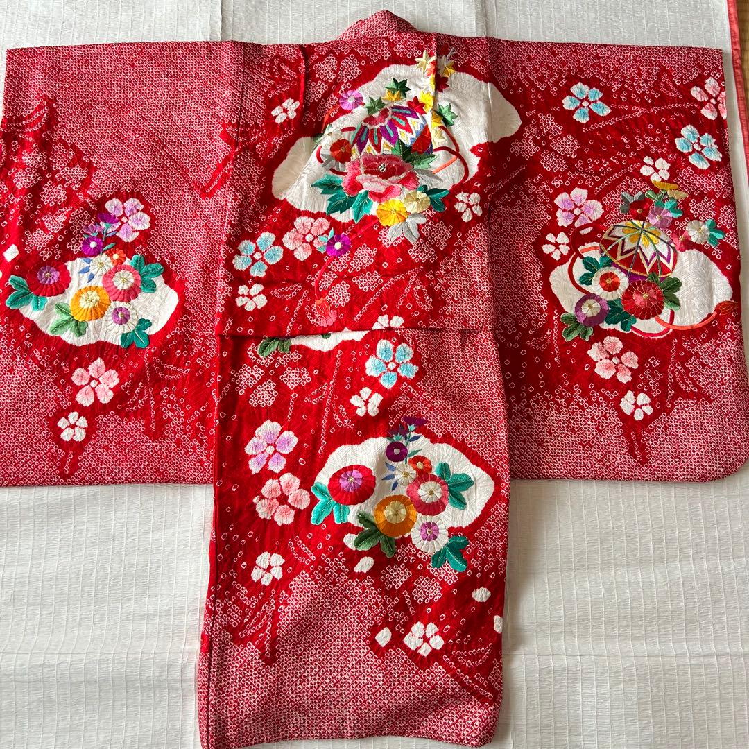 七五三 3歳 総絞り 着物 正絹 被布 三歳 赤 草履 753 金駒刺繍 赤白