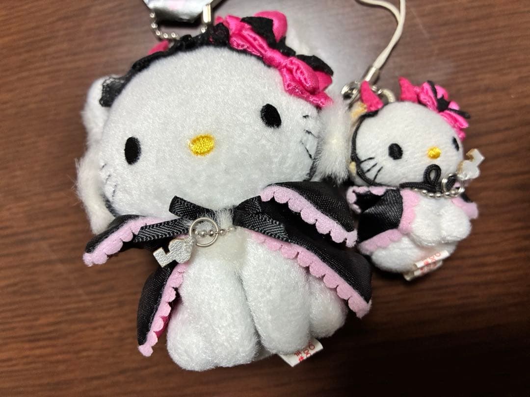 希少 激レア 新品 チャーミーキティ マスコット ホルダー アクセ