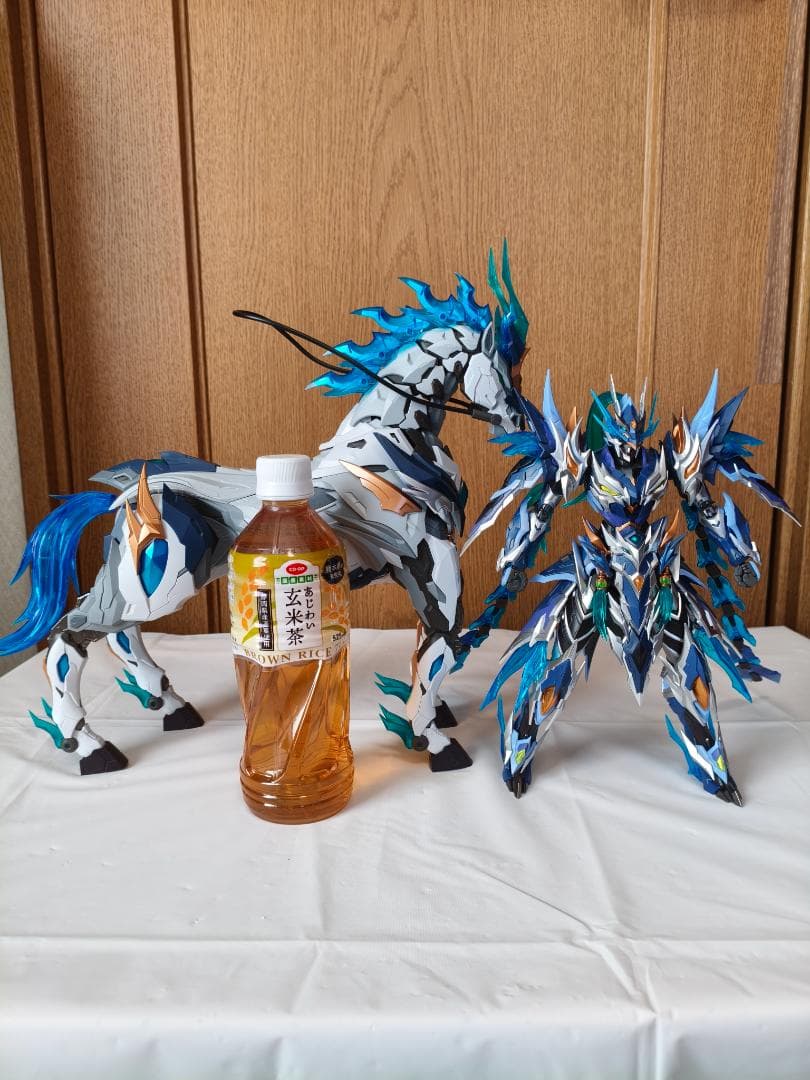 摩動核　天佑星 龍胆虎将 趙雲 玉蘭白龍駒付き MNP-XH05　素組み完成品