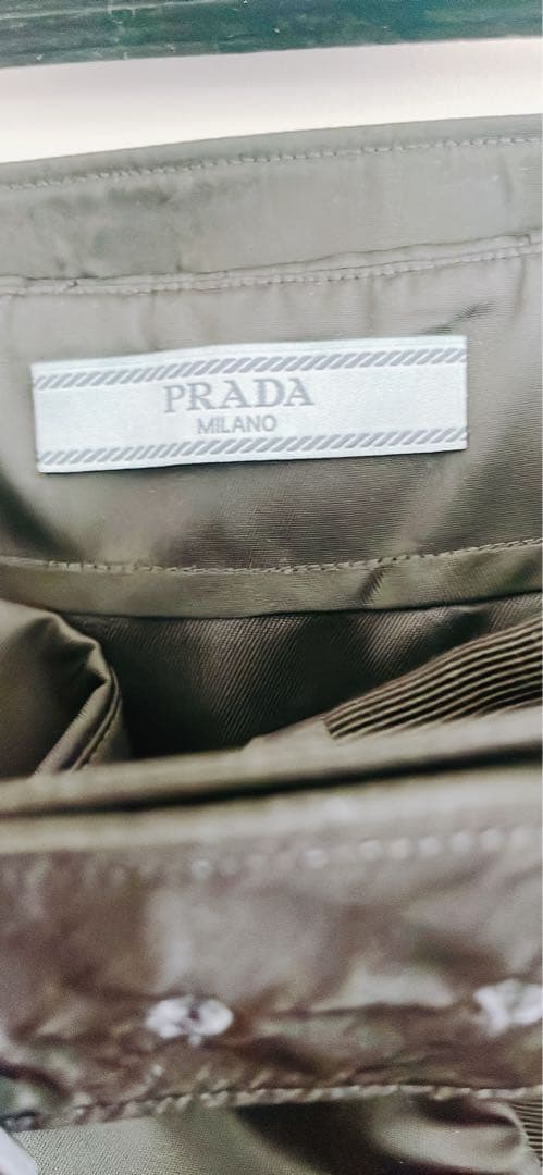 PRADA プラダブラック プリーツスカート ベルト付きサイズ40