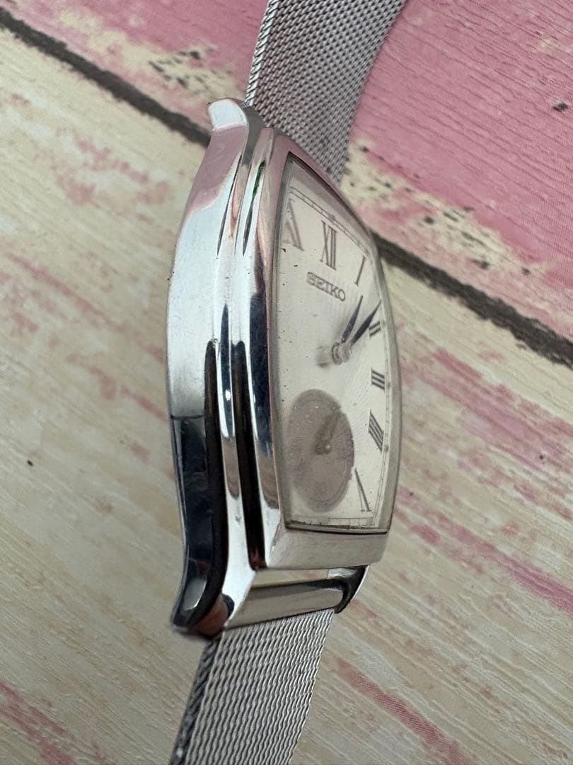 希少 SEIKO スモールセコンド 白ローマン ブルースチール針　稼働品