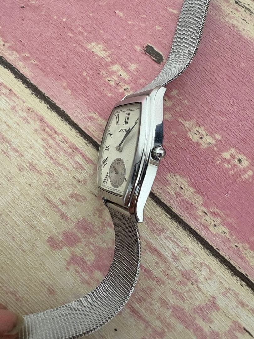 希少 SEIKO スモールセコンド 白ローマン ブルースチール針　稼働品