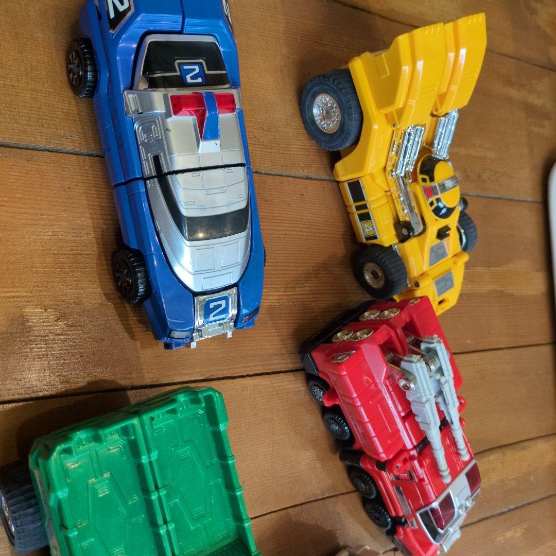 バンダイ　激走戦隊カーレンジャーDX　VRVロボ17