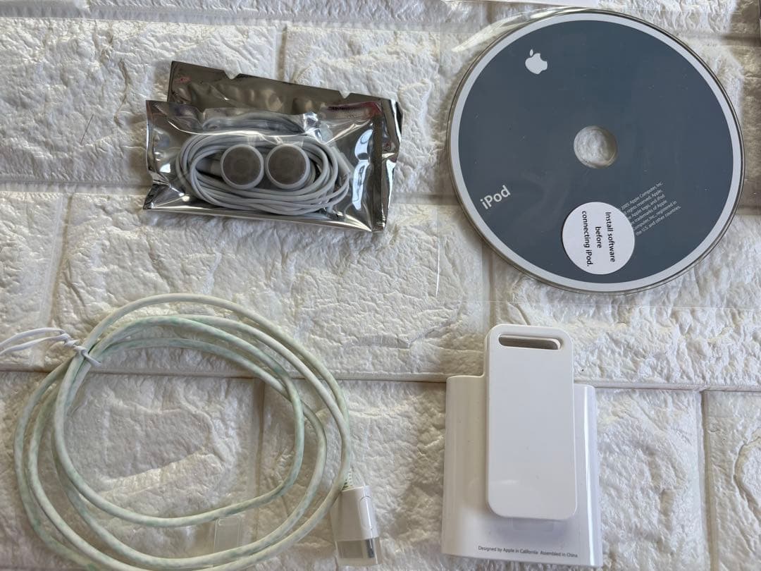 未使用2005年Apple iPod mini シルバー 未開封付属品/保証書付 - メルカリ