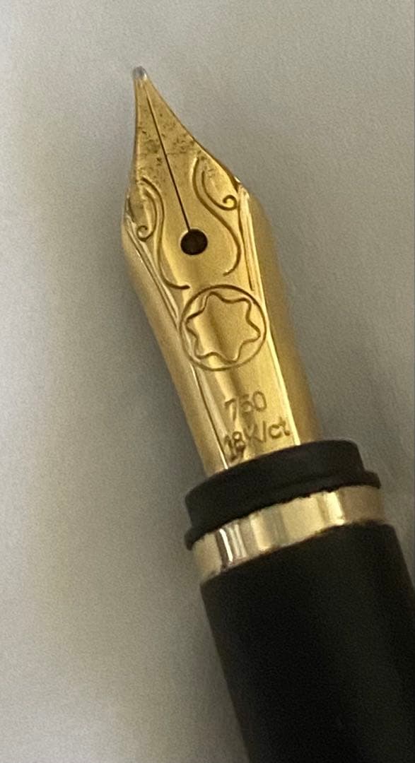 モンブランMONT BLANC 万年筆 スリム　ペン先 18K/750金ゴールド モンブランMONT BLANC 万年筆 スリム ペン先 18K/750金ゴールド