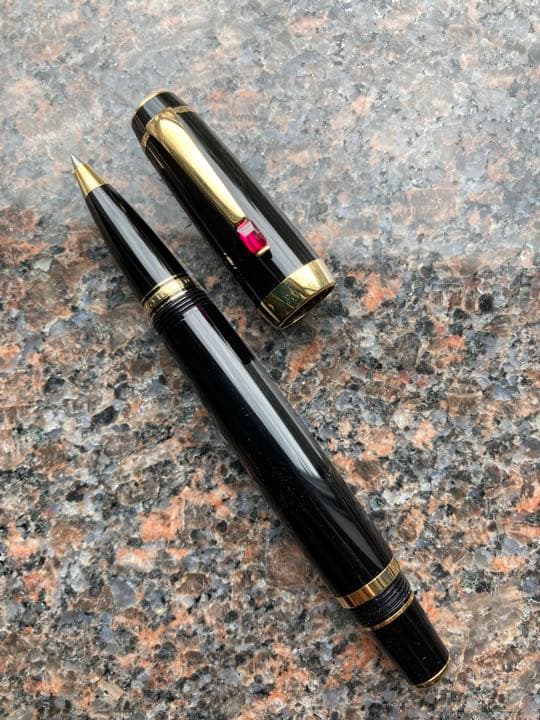 モンブラン ボエム ルージュ Rougeゴールドxブラック ドイツ製