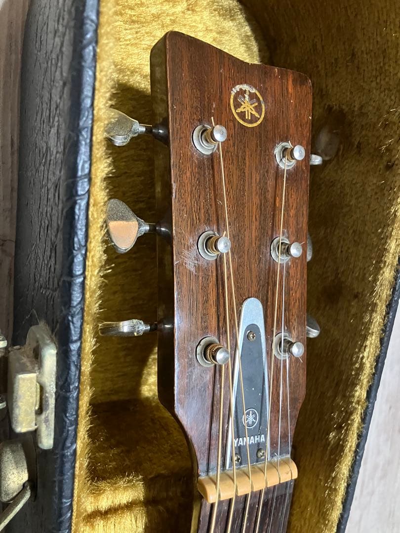 良品・低弦高】当たり個体 YAMAHA FG-180/赤ラベル/ハードケース付