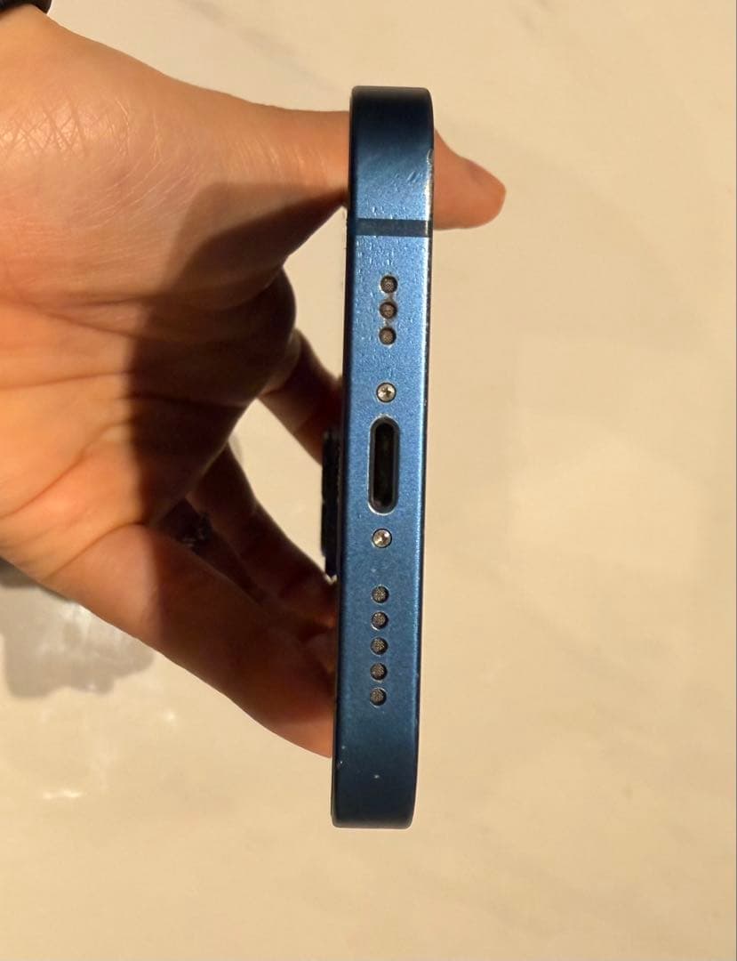 iPhone13 本体　ブルー　128GB SIMフリー