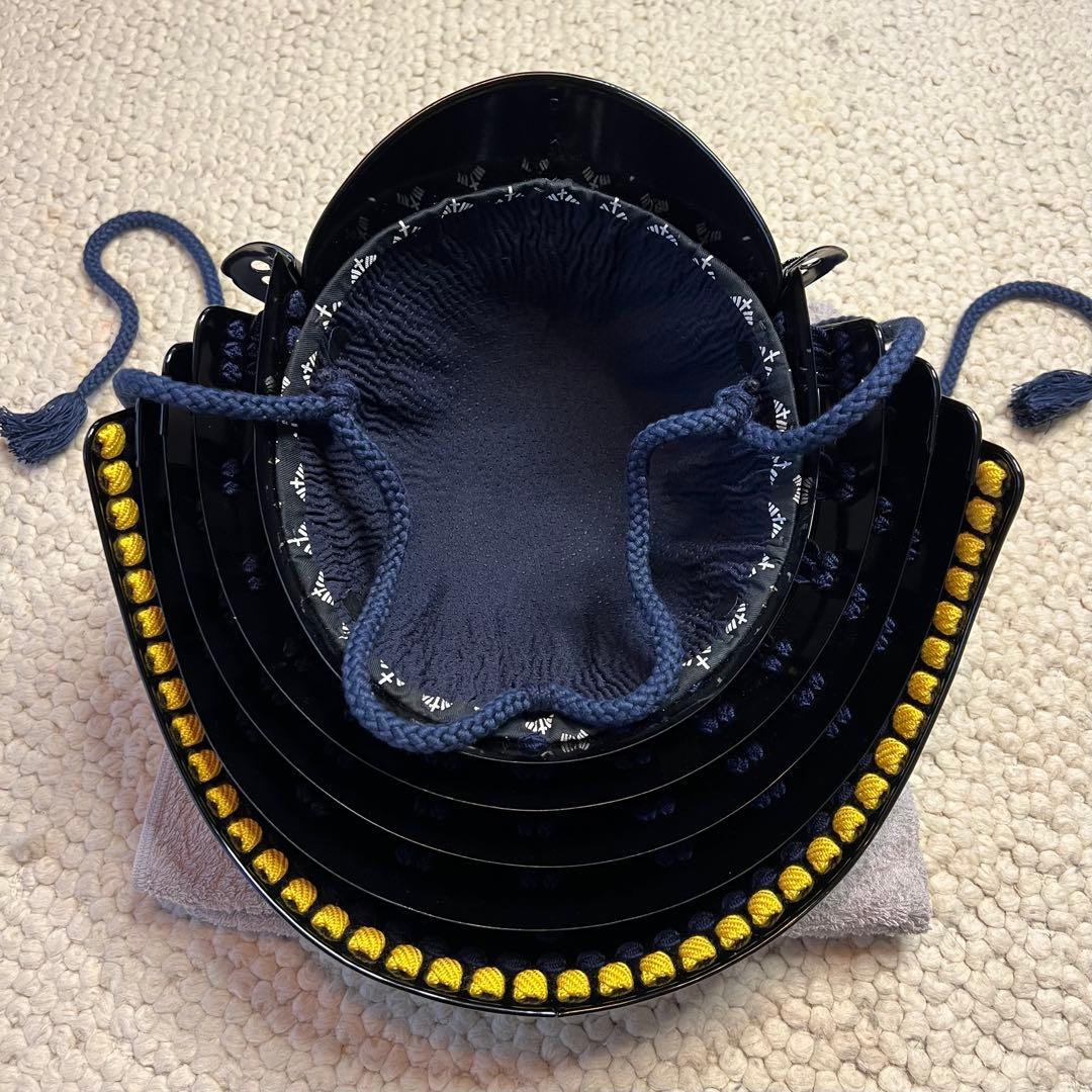 新品同様美品！『薩摩国住光忍十一代作』日本 甲冑 当世具足『 鎧 一式』 等身大