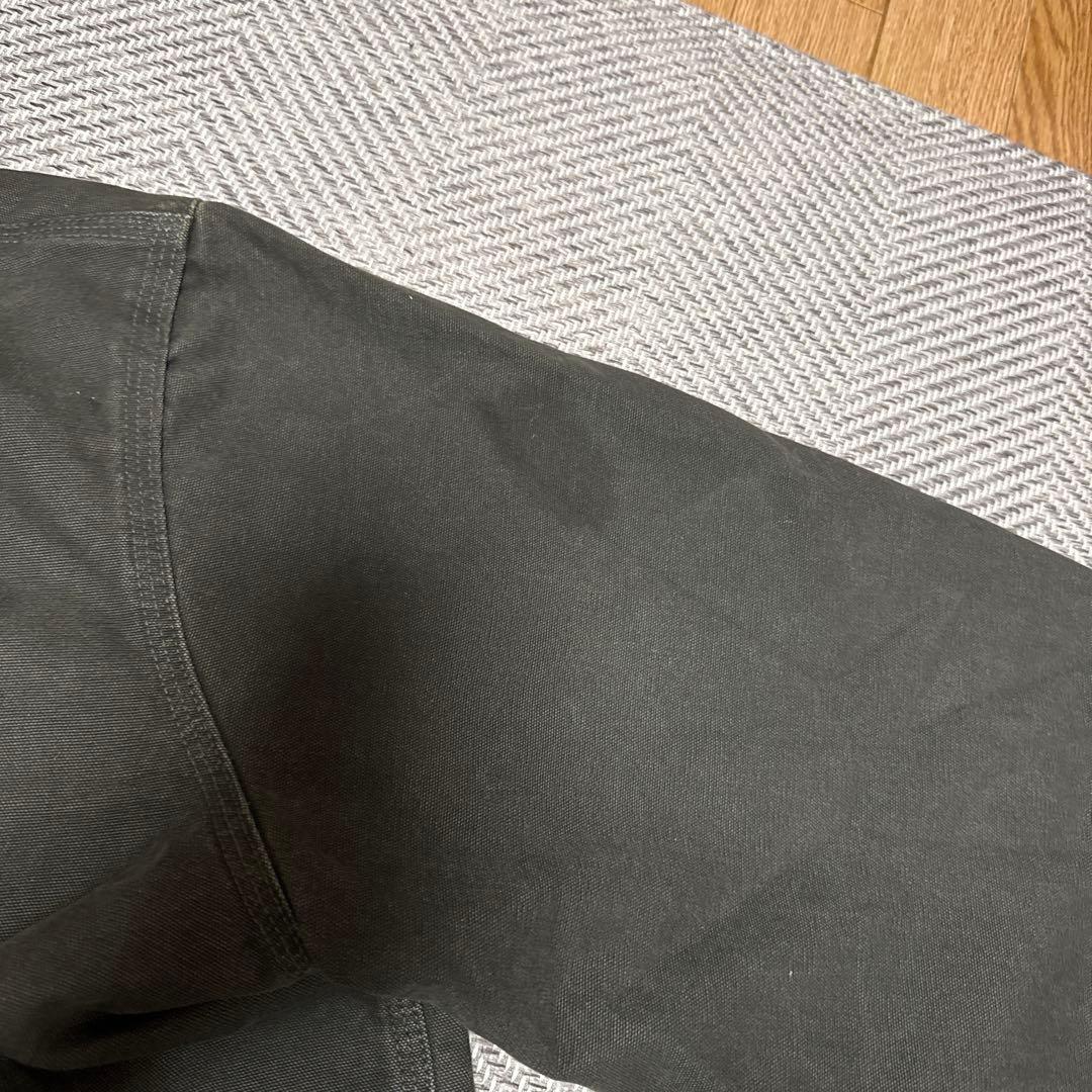 Carhartt ダークグリーン フード付きジャケット