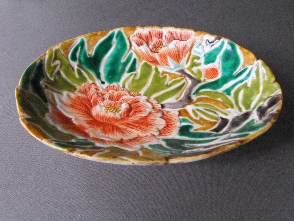 ♪骨董の器 時代物 九谷焼 バルボティーヌを彷彿とさせる器 オーバル 中皿