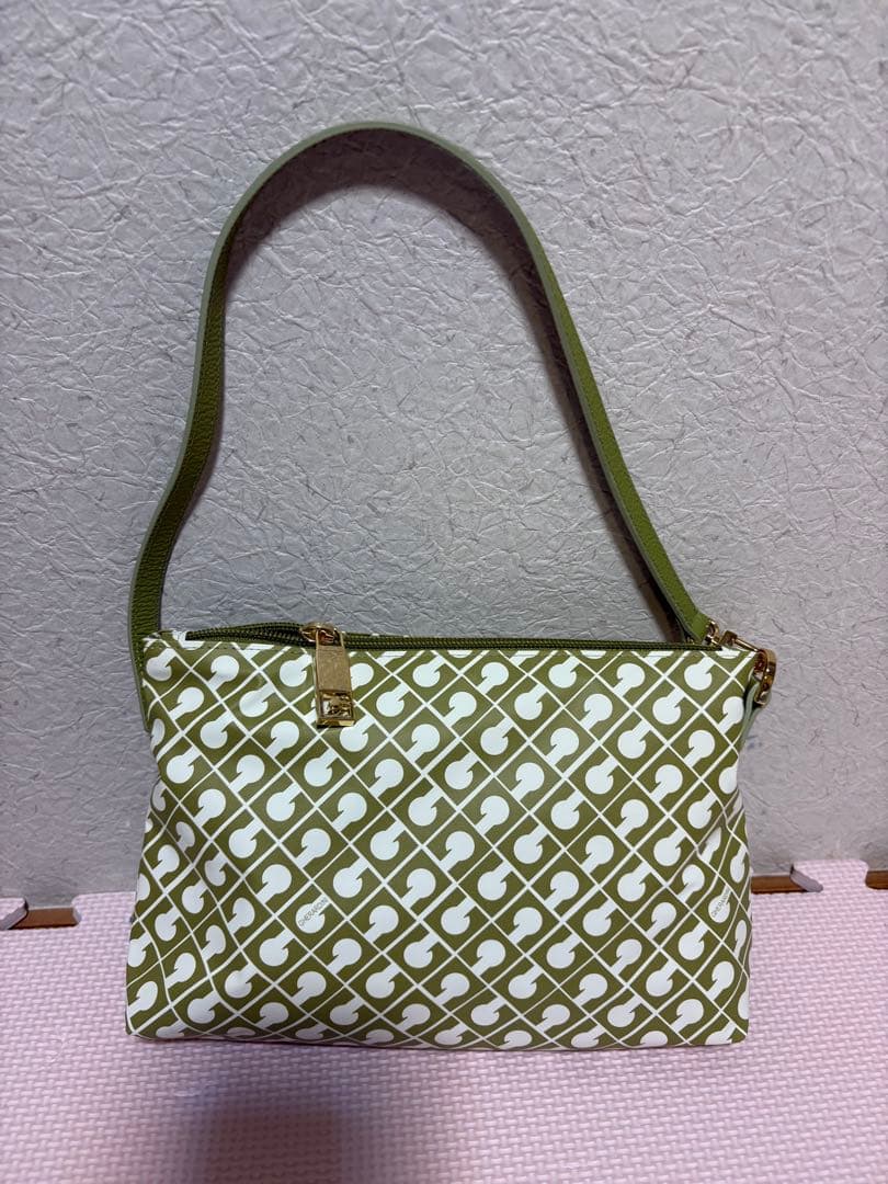 kueさま ゲラルディーニ☆ソフティワンショルダー☆GHERARDINI