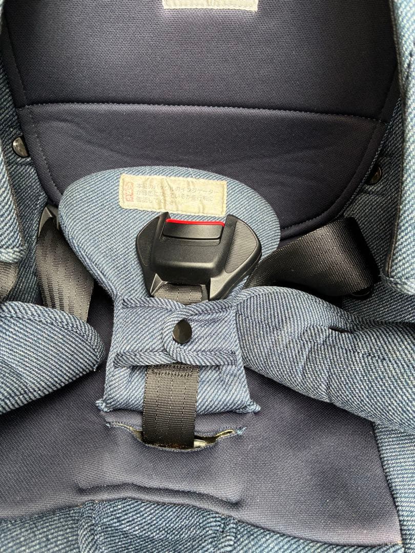 美品　AILEBEBE エールベベ　クルット4 oui ウィ　チャイルドシート