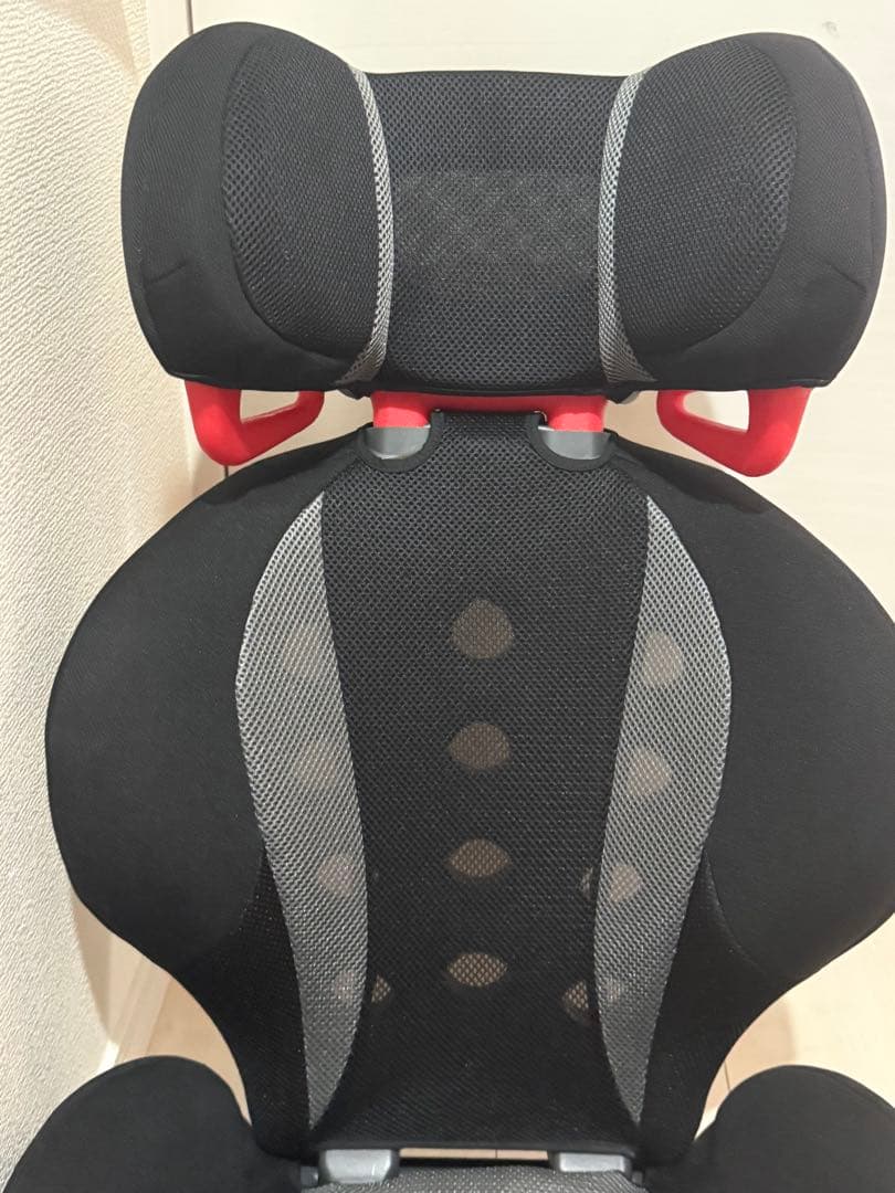 クリーニング済⭐︎チャイルドシート ジュニアシート メッシュ素材
