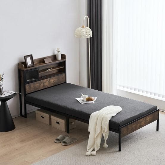 人気再入荷！！北欧風コンセント付きベッドフレーム　シングル（S）