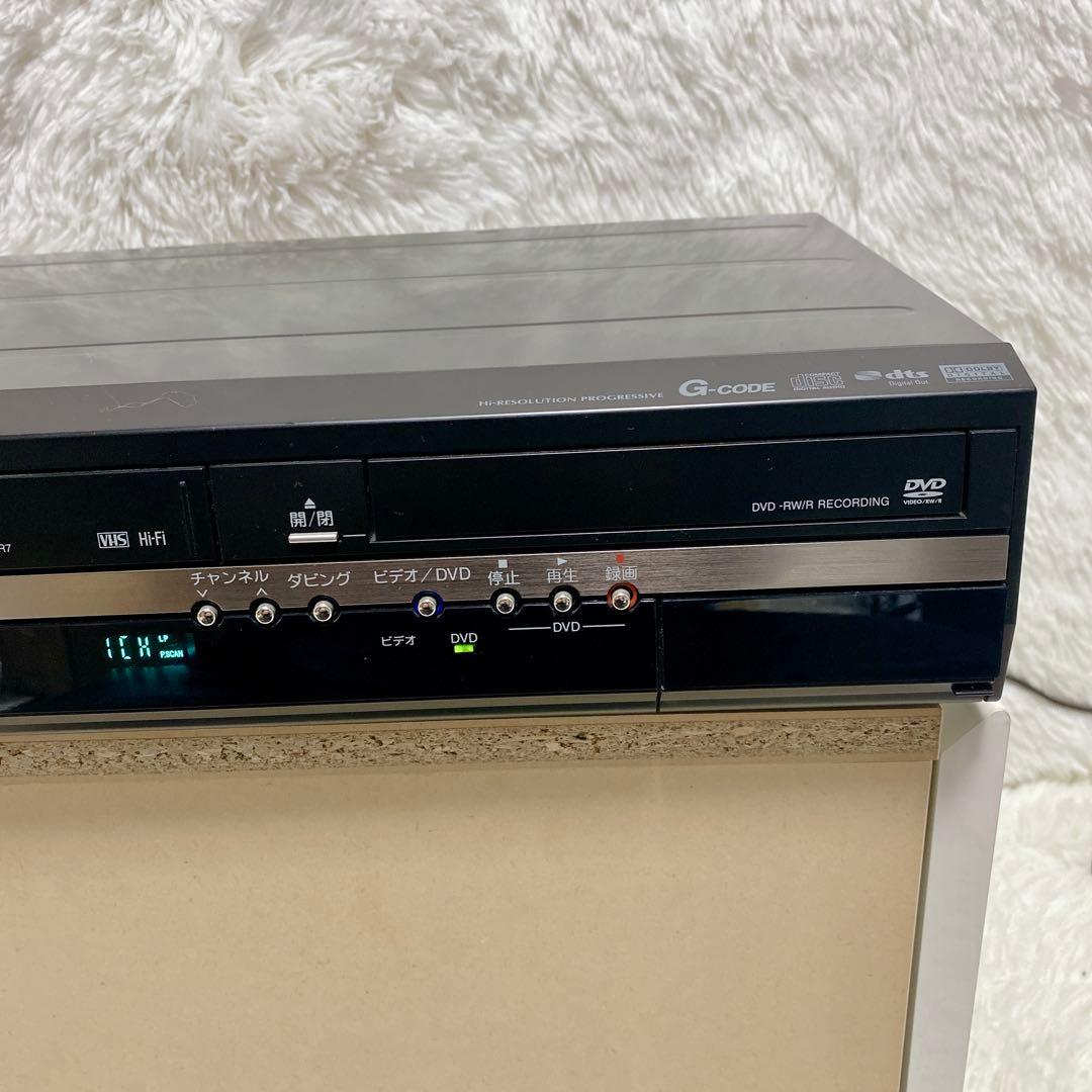 【動作品】 TOSHIBA ビデオ一体型DVDレコーダー D-VR7 即使用OK