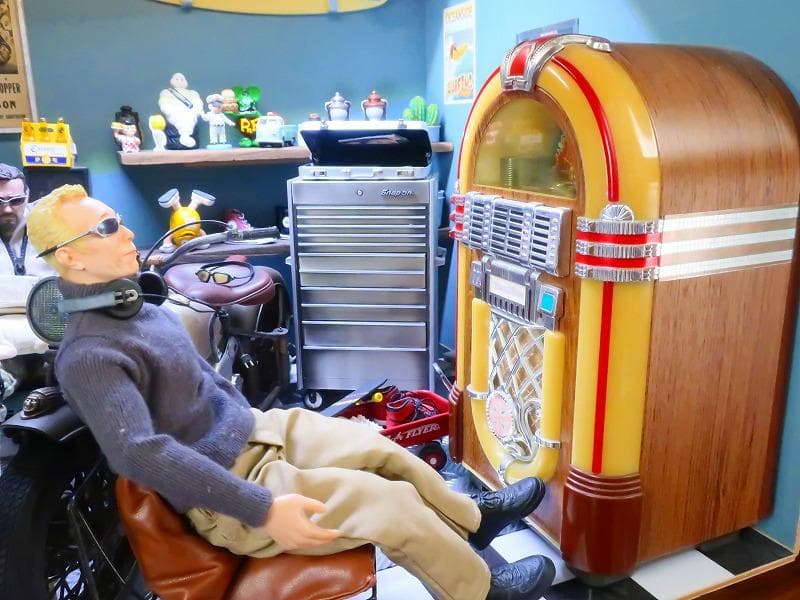 トップガン ジオラマ用 1/6 ジュークボックス ワーリッツァー BTTFにも♪