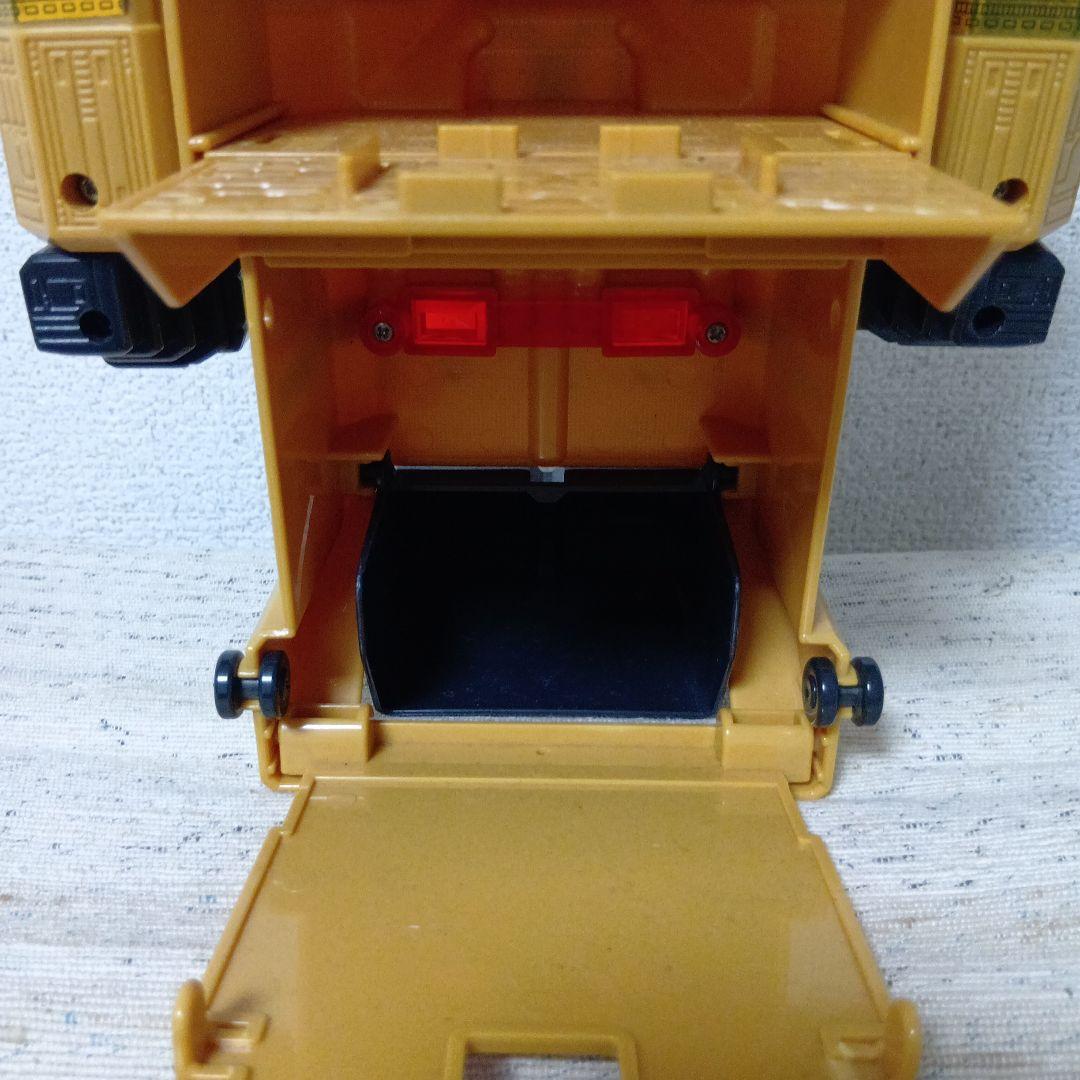 超力戦隊オーレンジャー　超巨大DX キングピラミッダー