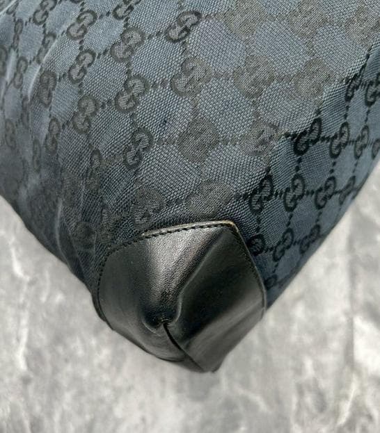 GUCCI ブラック トートバッグ