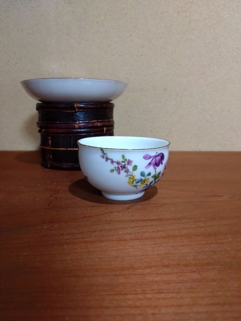 18世紀 オールドマイセン 色絵 花紋 カップ＆ソーサー 音色抜群