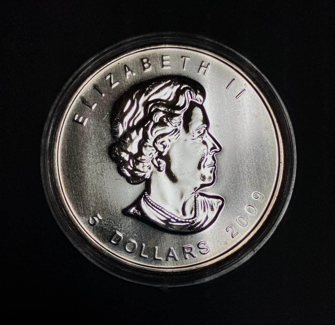 新品未使用】2009年 カナダの純銀メイプルリーフ銀貨クリアケース入り