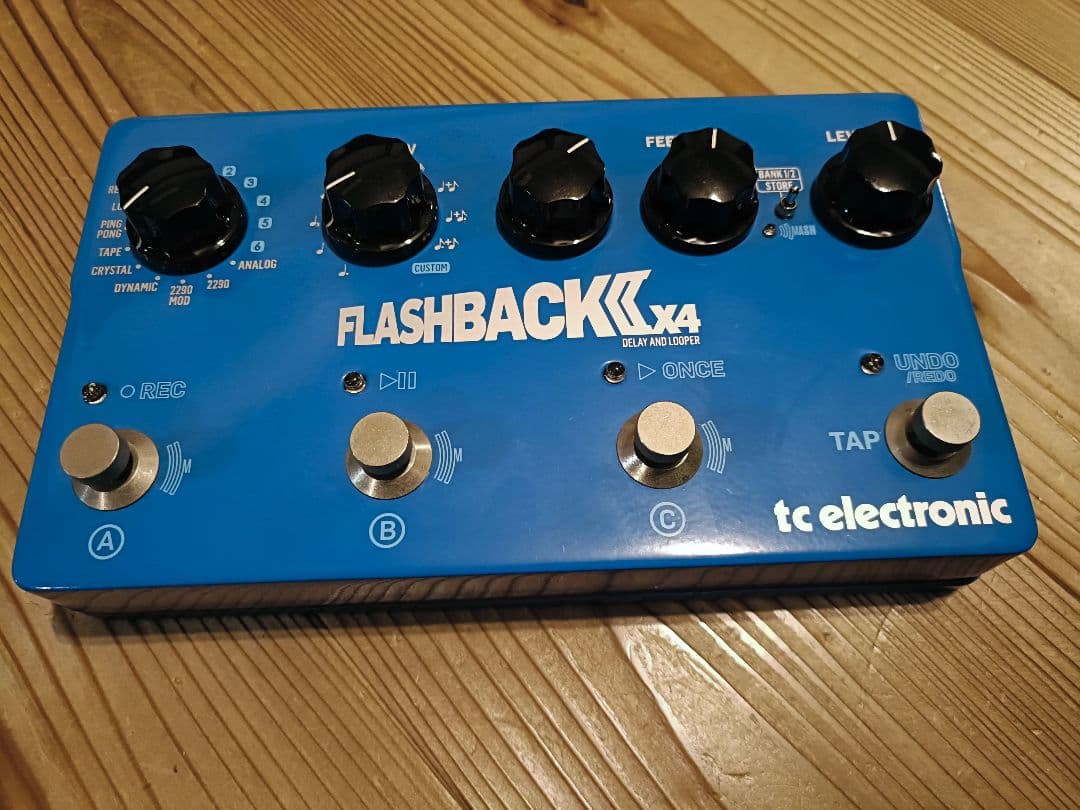 tc electronic FLASHBACK 2 X4 ディレイエフェクター