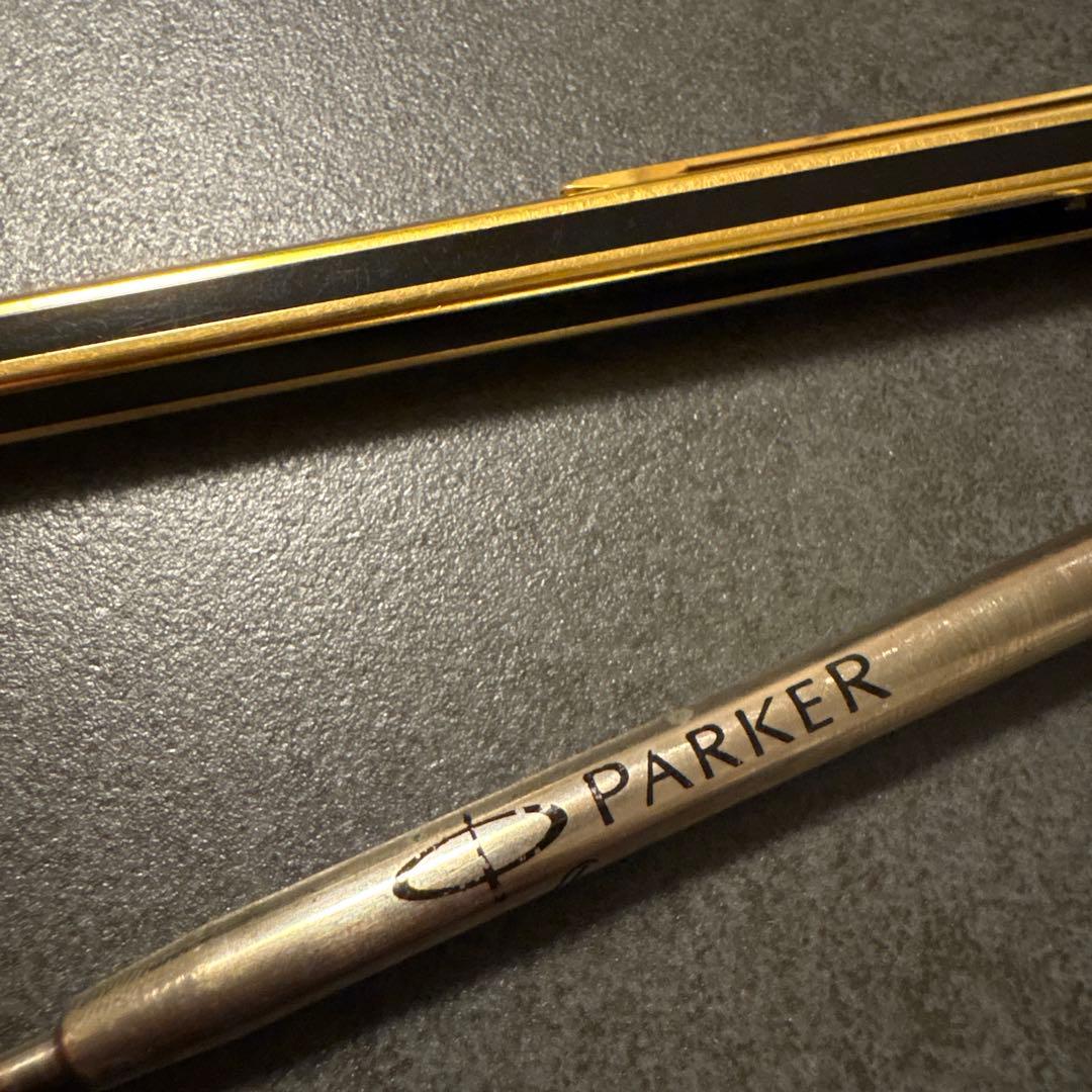 カランダッシュ ヘクサゴナル チャイニーズラッカー 黒ボールペン 1.0