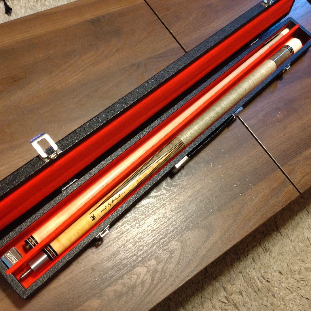 ビリヤードキューADAM made by helmstetterハードケース付