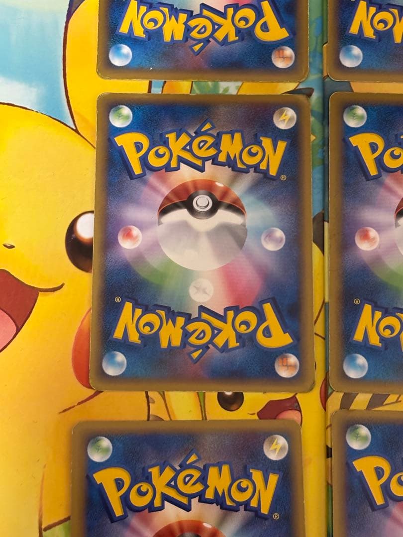 超希少&高騰中↑】PWコンプリート ピカチュウ ワールドコレクション2010