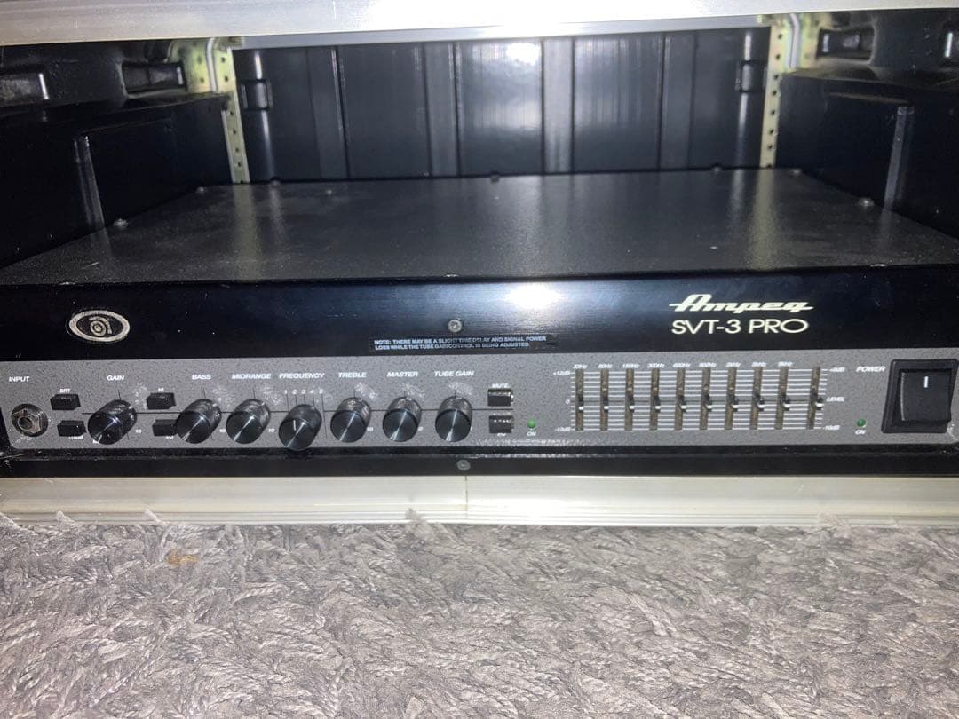 ジャンク】Ampeg SVT-3 PRO ベース用アンプ 4Uラック付き