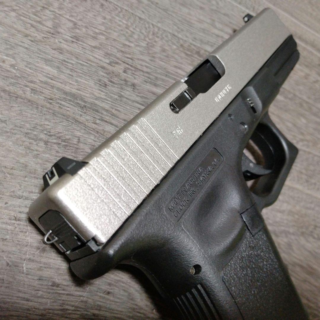 東京マルイ グロック ダークナイト ジョーカー 風 カスタム - メルカリ
