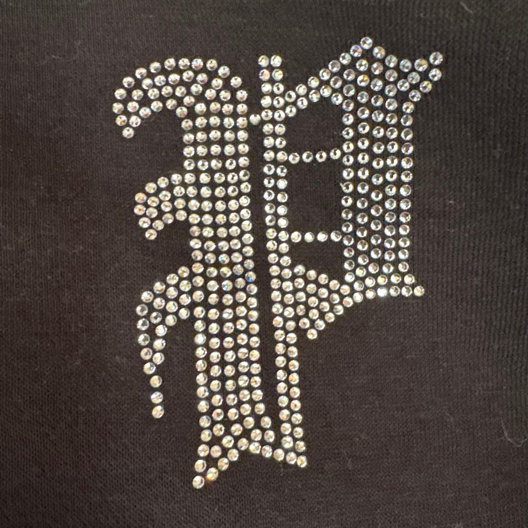 最終値下げ完売品✨️正規品✨️ファットランク ラインストーンロゴパーカー