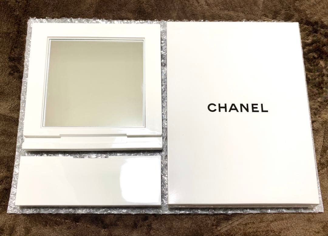 【未使用品】シャネル CHANEL ノベルティ 回転式スタンドミラー