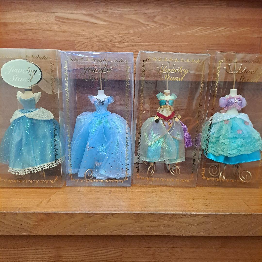 ディズニープリンセス アクセサリースタンド ドレススタンド 19点セット