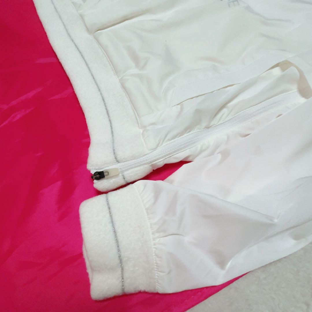 美品　マークアンドロナ 　スニード　ナイロン　スカル　白　ボア　シルバー