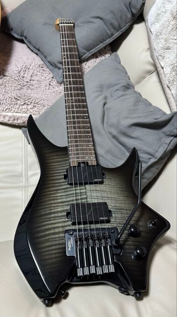 HEX Guitars N700 Transparent Black ヘッドレス HEX エレキギターN400