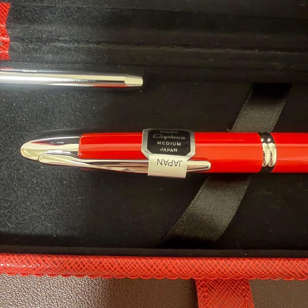 パイロット キャップレス 2009限定 レッド 万年筆 - メルカリ