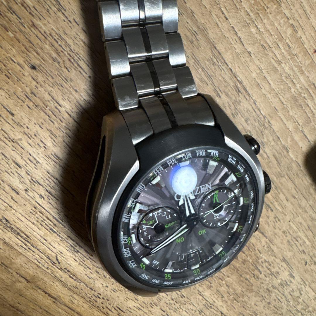 CITIZEN SATELLITE WAVE 腕時計中古　美品