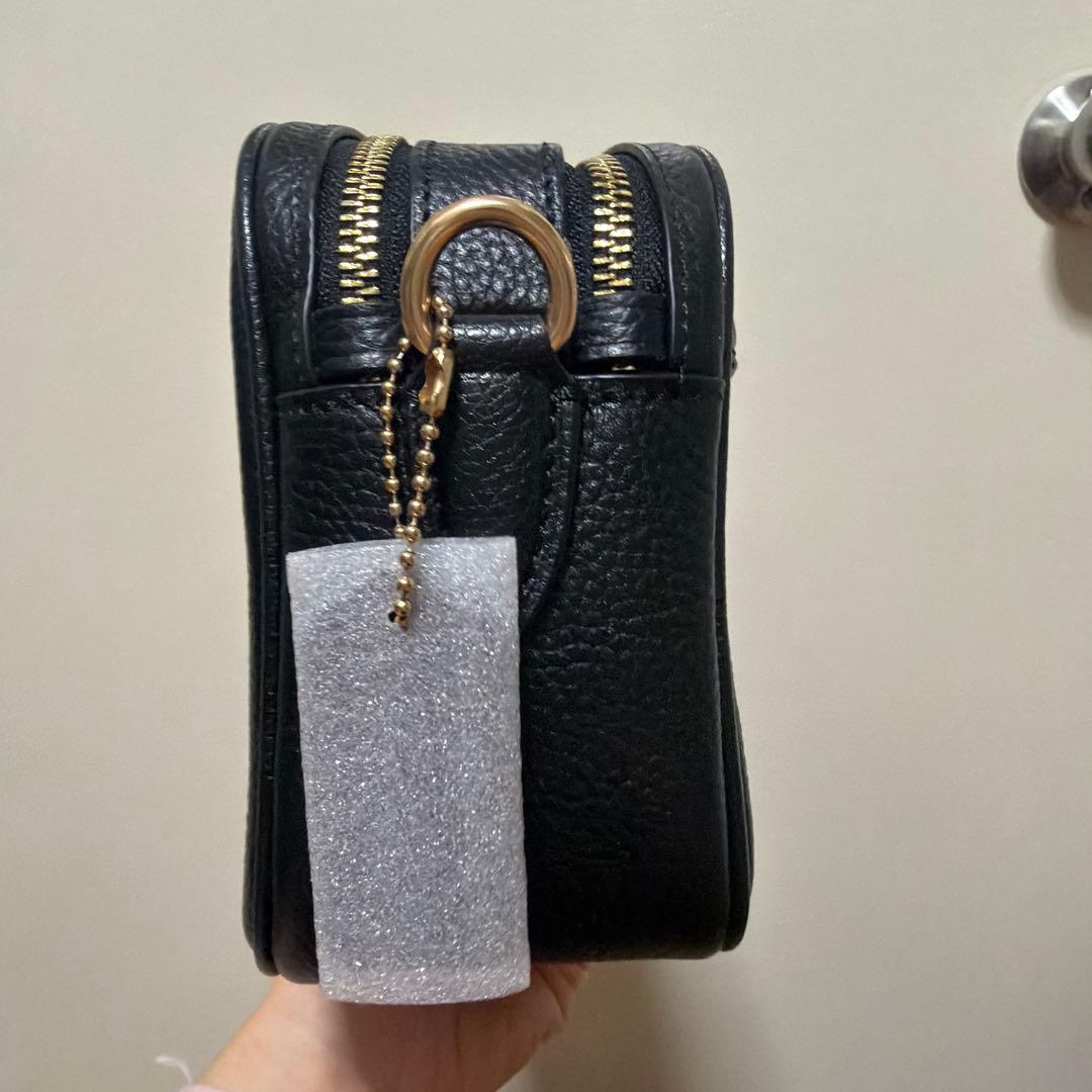 未使用品コーチ Wファスナー カメラバッグ ショルダーバッグ ホースロゴ シボ革