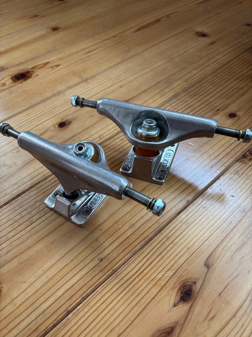 【値下げ】スケートボード　足回りセット