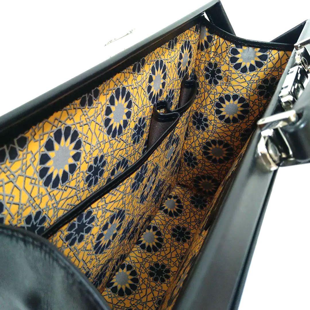 【いしくん】サムソナイト ブラックレーベル「ノーベル」