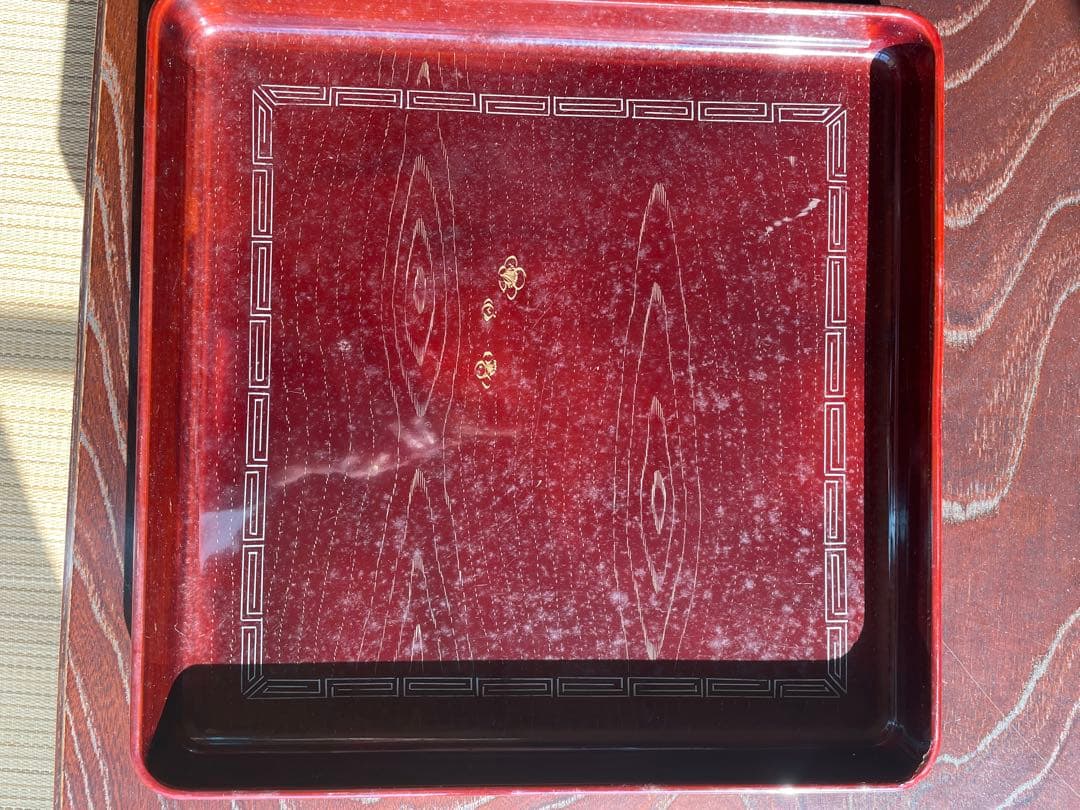 骨董品　木製収納木箱 手書き文字付き　2箱　100年前　御膳　16枚　木製御膳