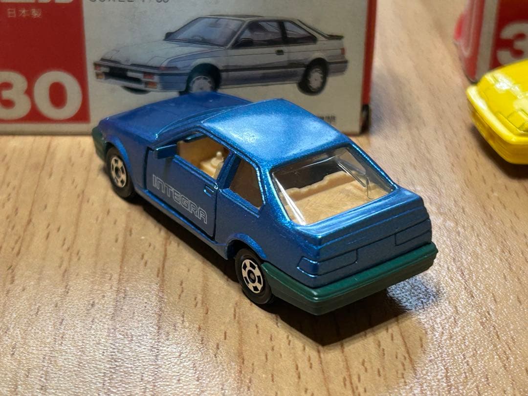 トミカ　インテグラ　日本製