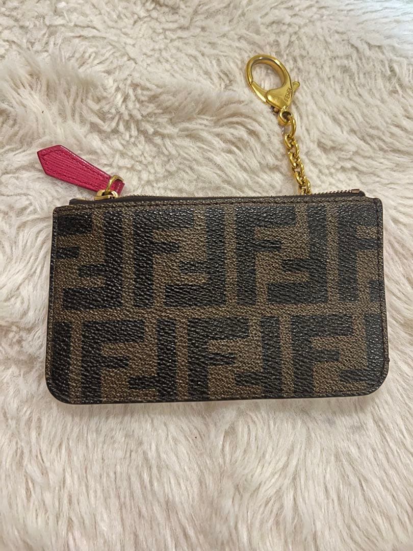 P*O様 【正規品】FENDI カードケース　小銭入れ キーホルダー